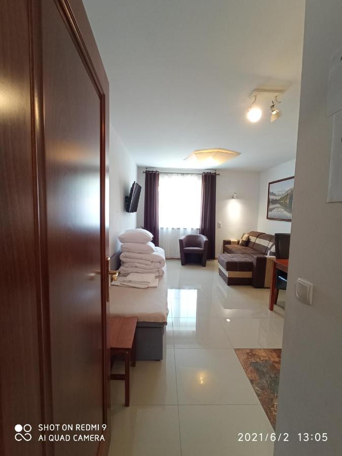 Apartament Willa Jacuu ชเจอร์ค ภายนอก รูปภาพ