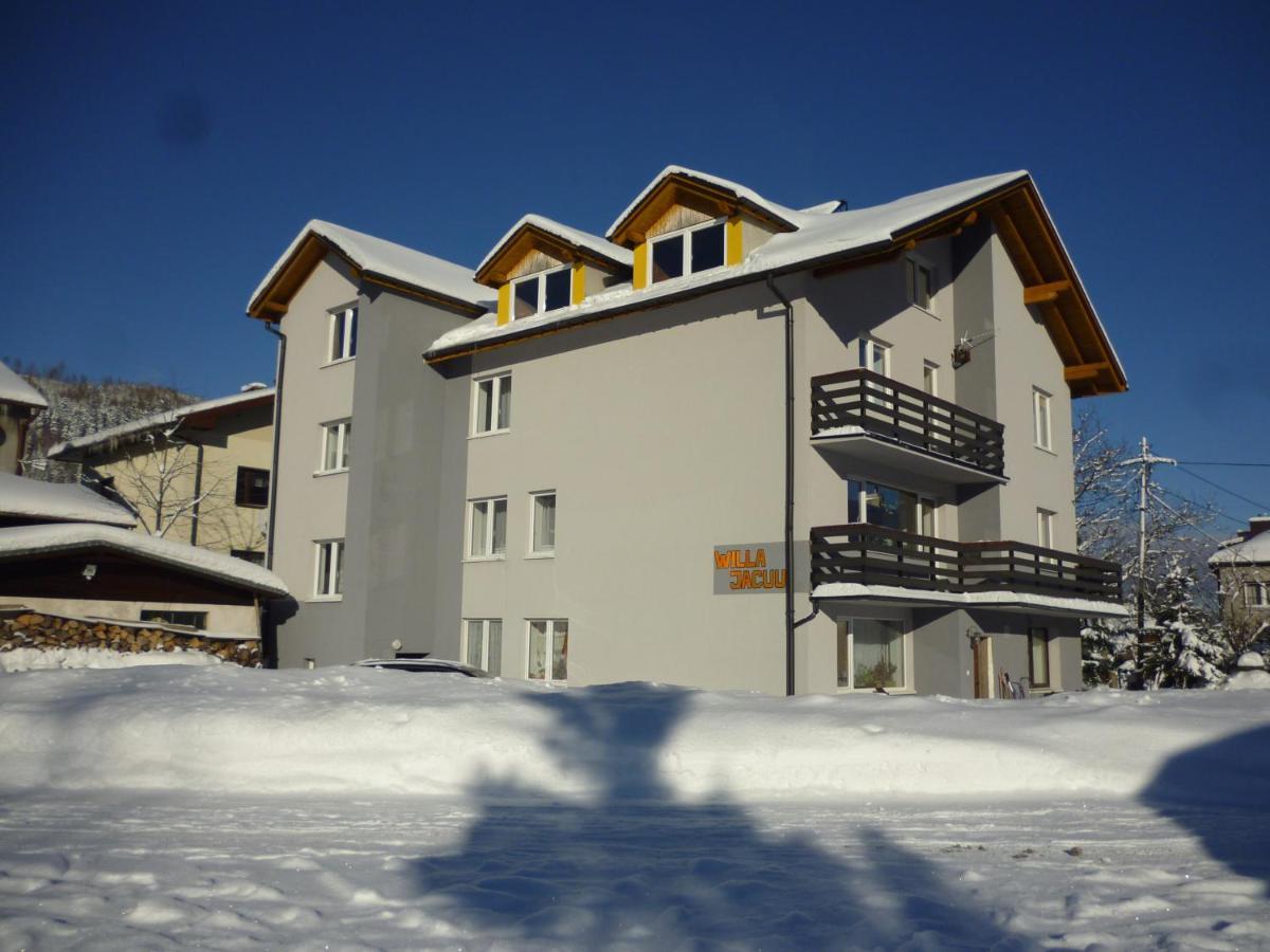 Apartament Willa Jacuu ชเจอร์ค ภายนอก รูปภาพ