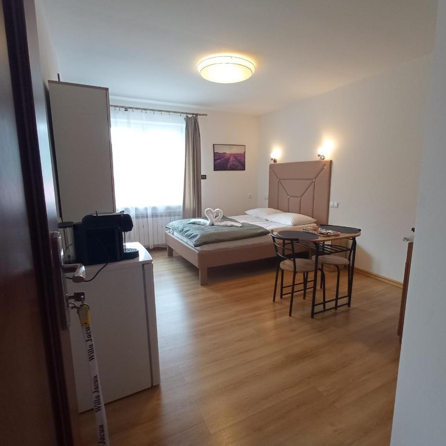 Apartament Willa Jacuu ชเจอร์ค ภายนอก รูปภาพ